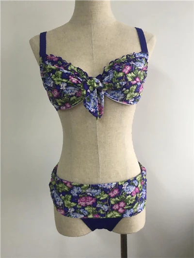 Sett Bikini ta 'quddiem tal-pruwa ta' l-istampar tal-fjuri